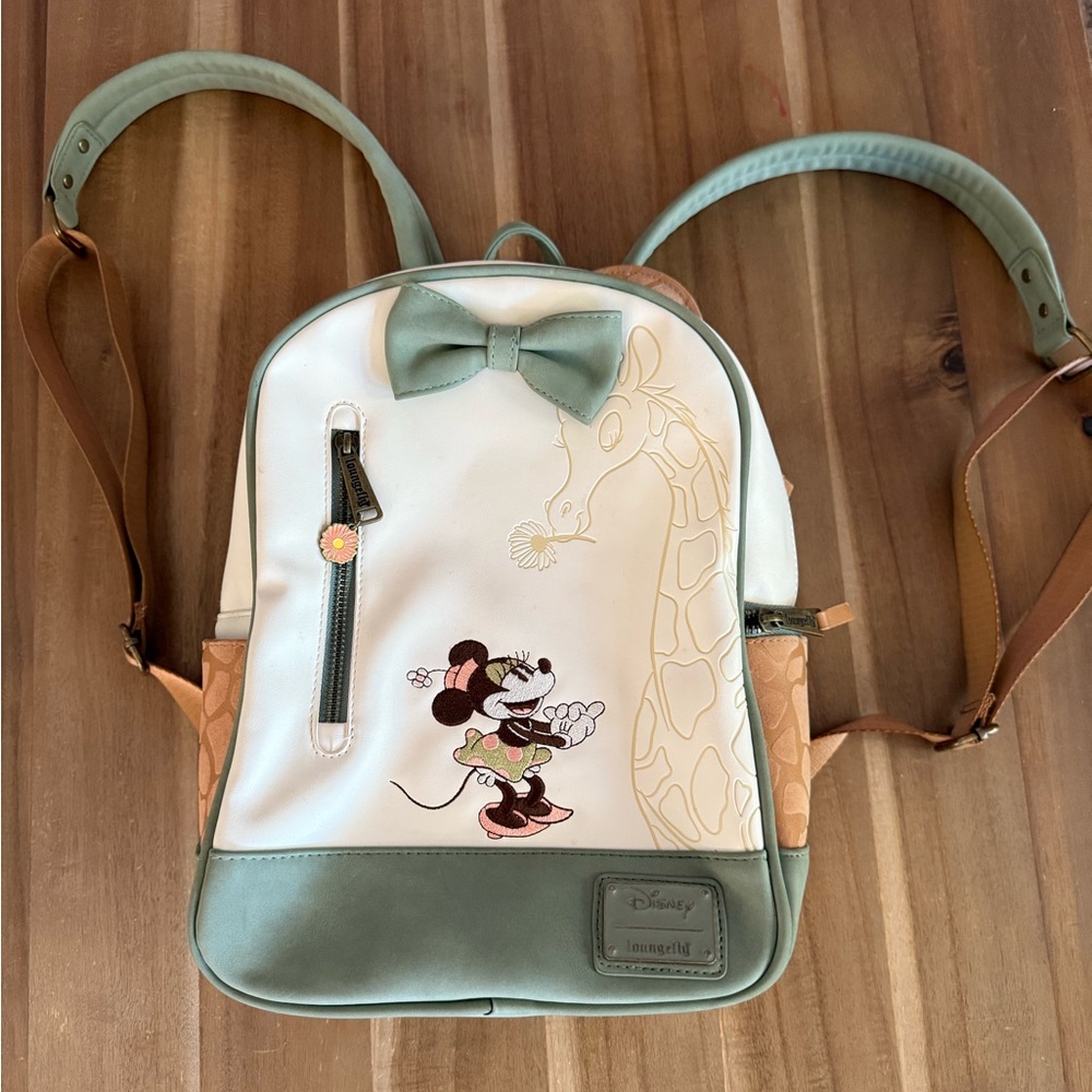 Loungefly Minnie Mouse Giraffe backpack, box lunch Disney BoxLunch exclusive